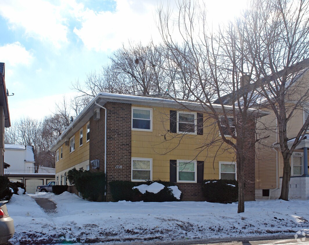 Primary Photo - 1710 St Paul St