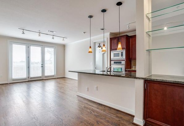 Foto del edificio - Apartment for Rent