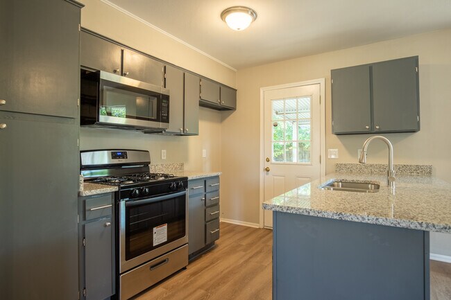 Foto del edificio - 8618 Bravo Valley Dr