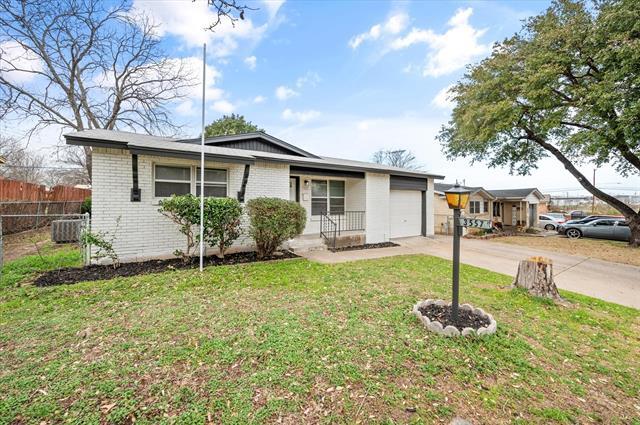 Building Photo - 3557 Hedrick St