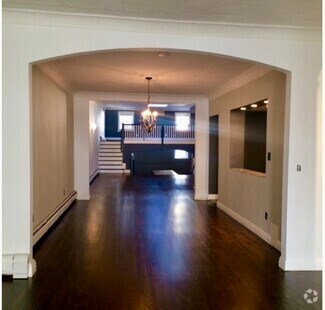 Building Photo - 471 Palisade Ave