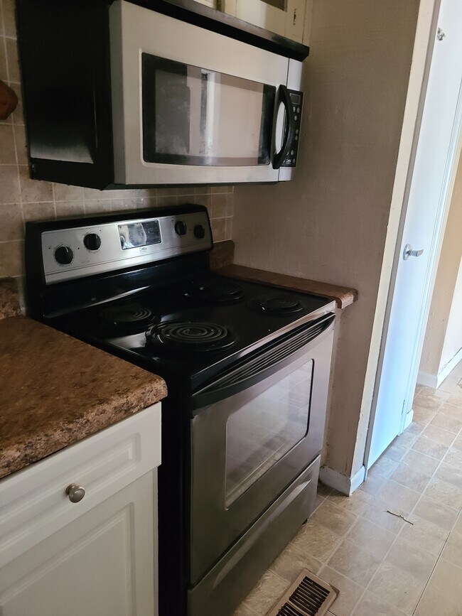 Foto del edificio - 5318 Dianthus St