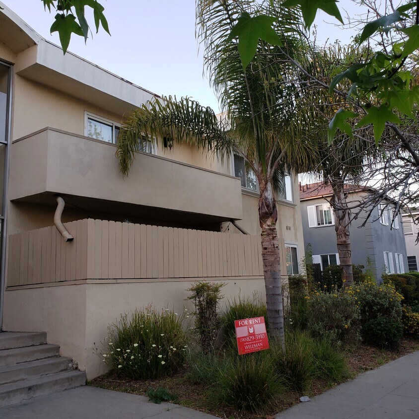 1023 Ocean Park Blvd, Santa Monica, CA 90405 Apartments Santa Monica