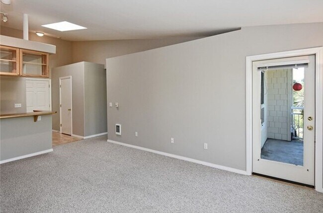Foto del edificio - 2805 NE 125th St