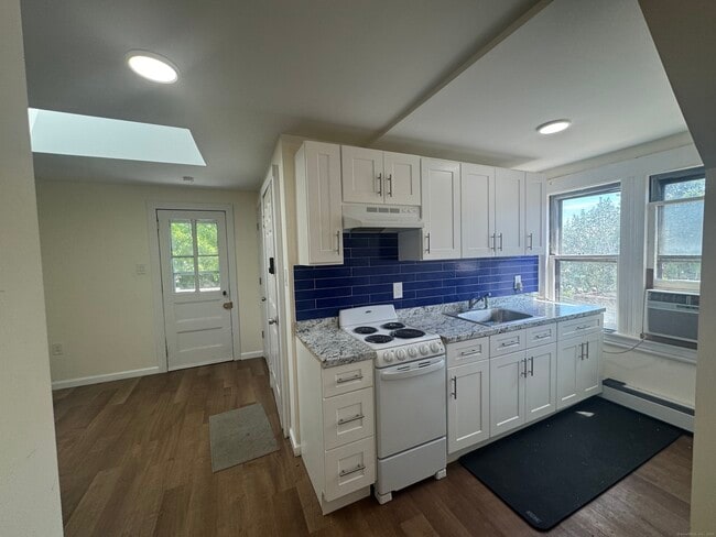 Building Photo - 174 Pixlee Pl