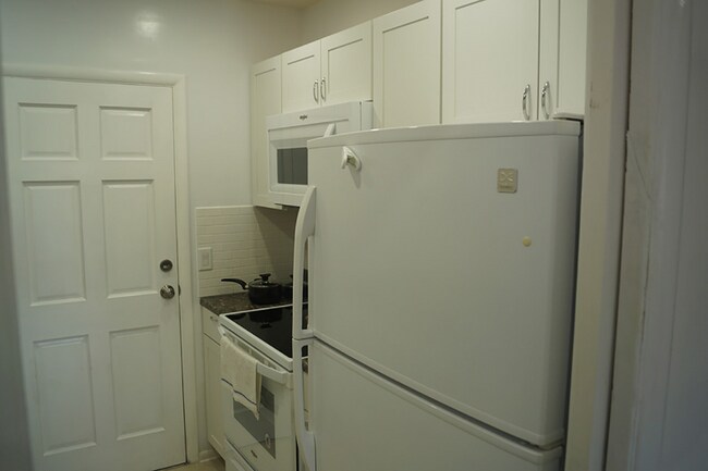 Foto del edificio - 1250 E Sample Rd