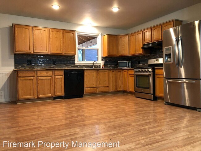 Foto del edificio - 3 br, 2 bath House - 125 Creekwood Drive