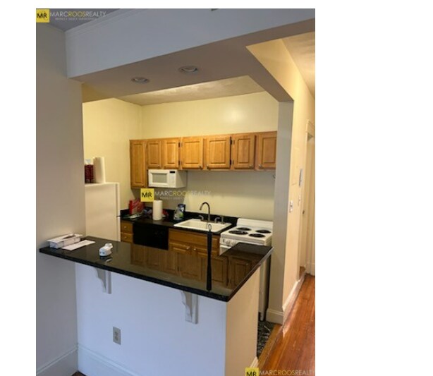 Primary Photo - 55 Queensberry St