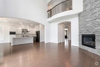 Building Photo - 1303 Gardenia Dr