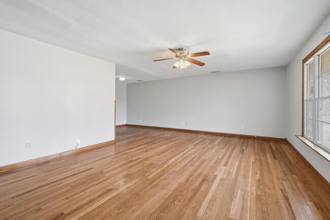 Foto del edificio - 134 Meander St