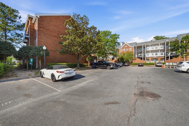 Photo - 205 Westover Ave Apartment