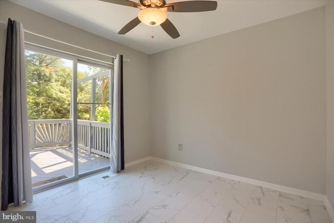 Foto del edificio - 618 Milford Ct