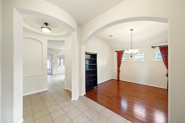 Building Photo - 17706 Jacobs Ladder Ct