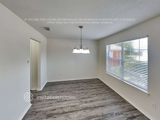 Foto del edificio - 6830 Atasca Creek Dr