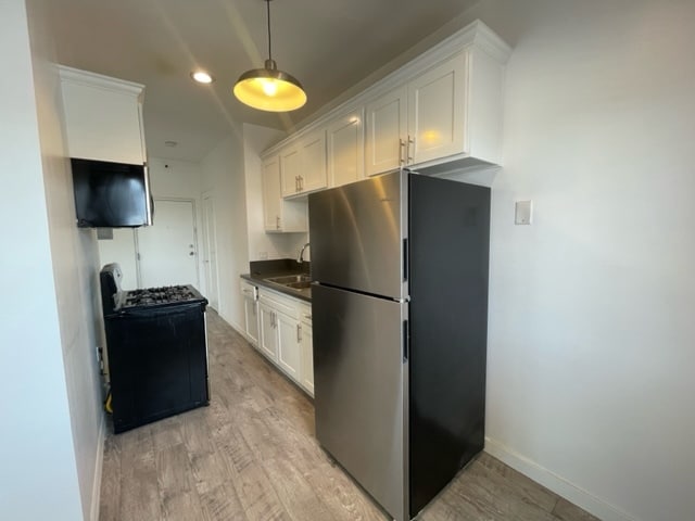Studio #307 - Urban Living at its Best