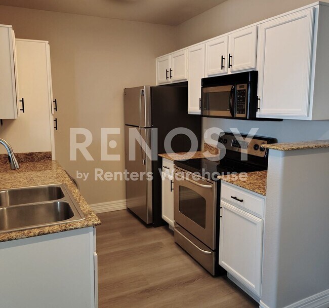 Foto del edificio - 2134 E Broadway Rd