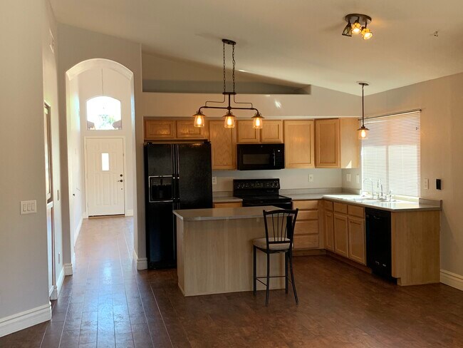 3 bedroom, 2 bathroom Mesa home is located near neighborhood parks, green belts and shopping and fea - 8307 E Portobello Ave