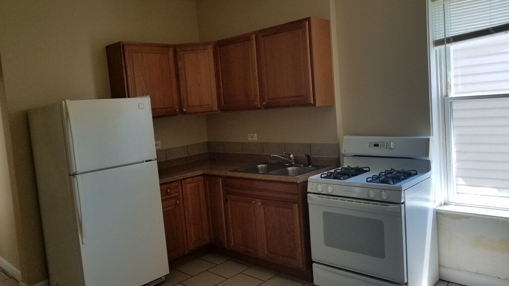 Primary Photo - 10634 S Avenue O