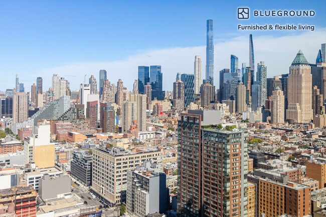 Foto del edificio - 635 W 42nd St