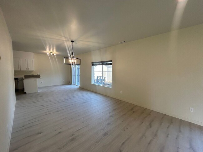 Foto del edificio - 5203/5205 208 th St E