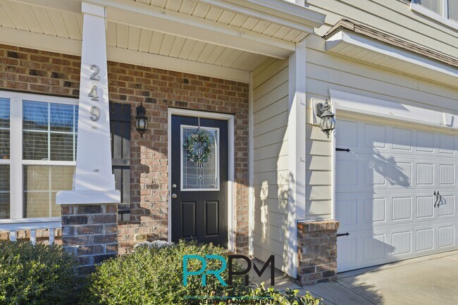 Foto del edificio - 249 Elmhaven Dr