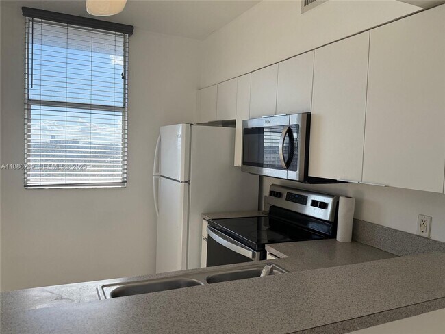 Foto del edificio - 1 Glen Royal Pkwy