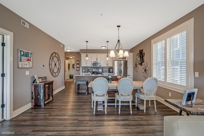 Building Photo - 2 br, 2 bath Condo - 2056 Celadon Drive No...