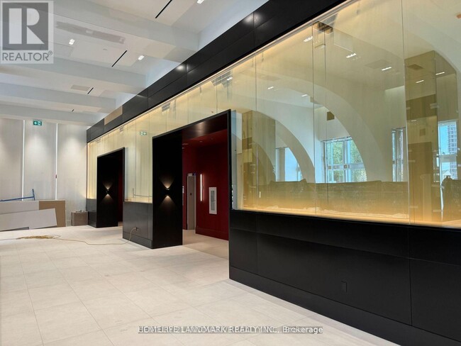 Photo du bâtiment - 2033 Kennedy Rd