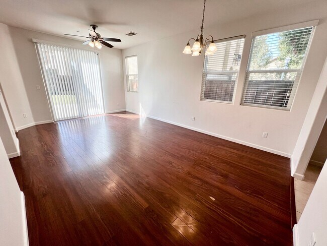 Foto del edificio - $2,100 Dewolf & HWY 168, 3 Bedroom Home - ...