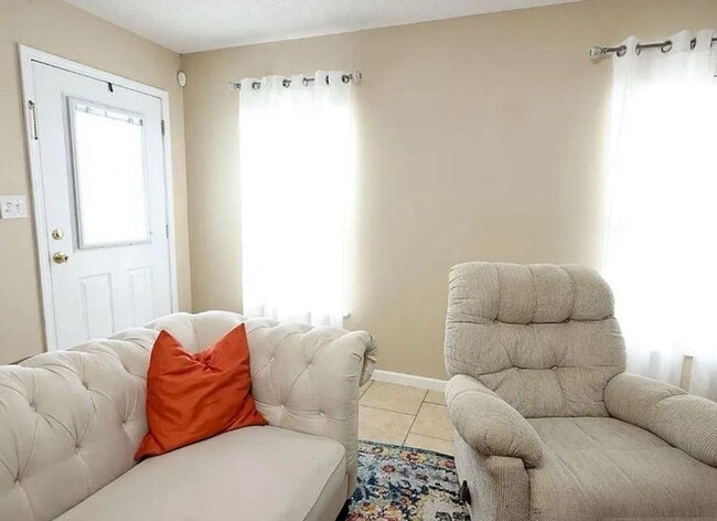Building Photo - 355 L Kirth Dr