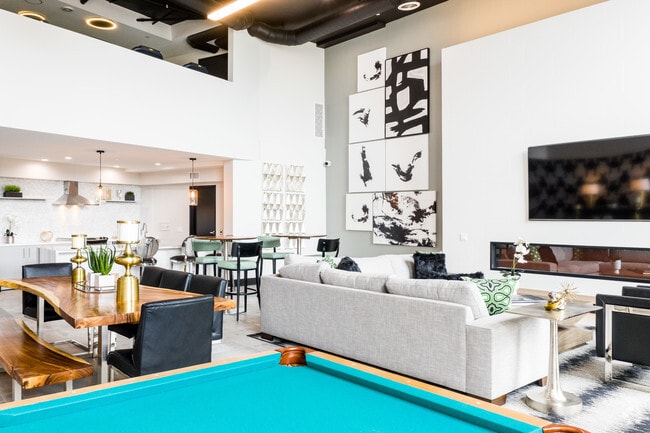 Rec Room - The Mansfield at Miracle Mile