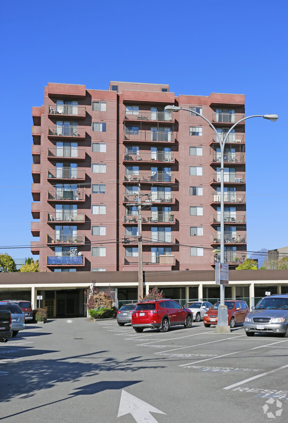 Building Photo - McIntosh Plaza