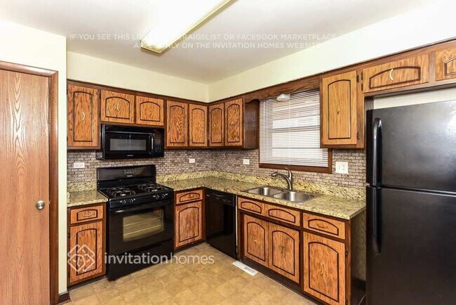 Foto del edificio - 12228 S 44th Pl