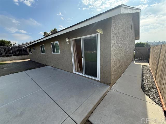 Building Photo - 1042 Nita Ln