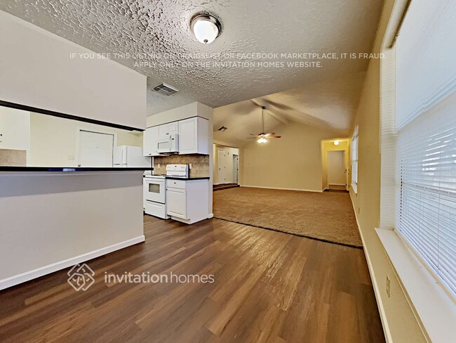 Foto del edificio - 3209 Wavecrest St