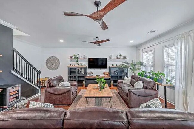 Foto del edificio - 217 Clear Sky Ln