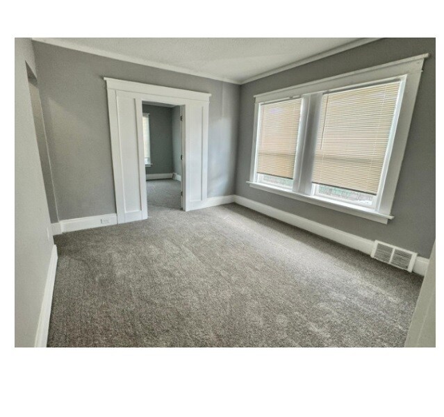 Foto del edificio - 3027 Northwestern St