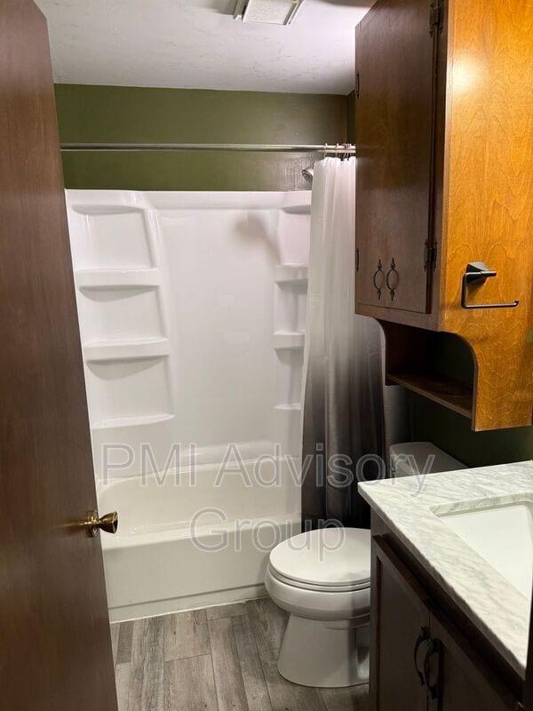 Foto del edificio - 829 SW Cambridge Ave