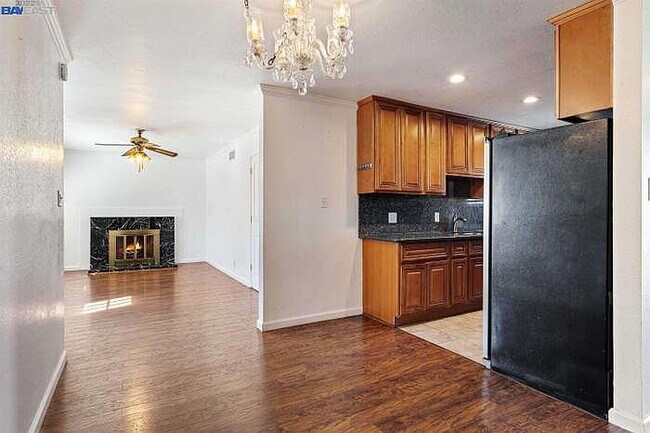 Foto del edificio - 1172 Huron Ln