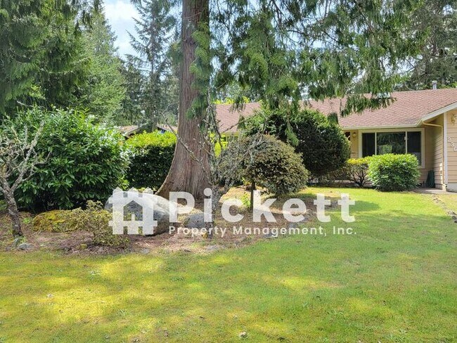 Foto del edificio - Central Kitsap 3 Bed Rambler