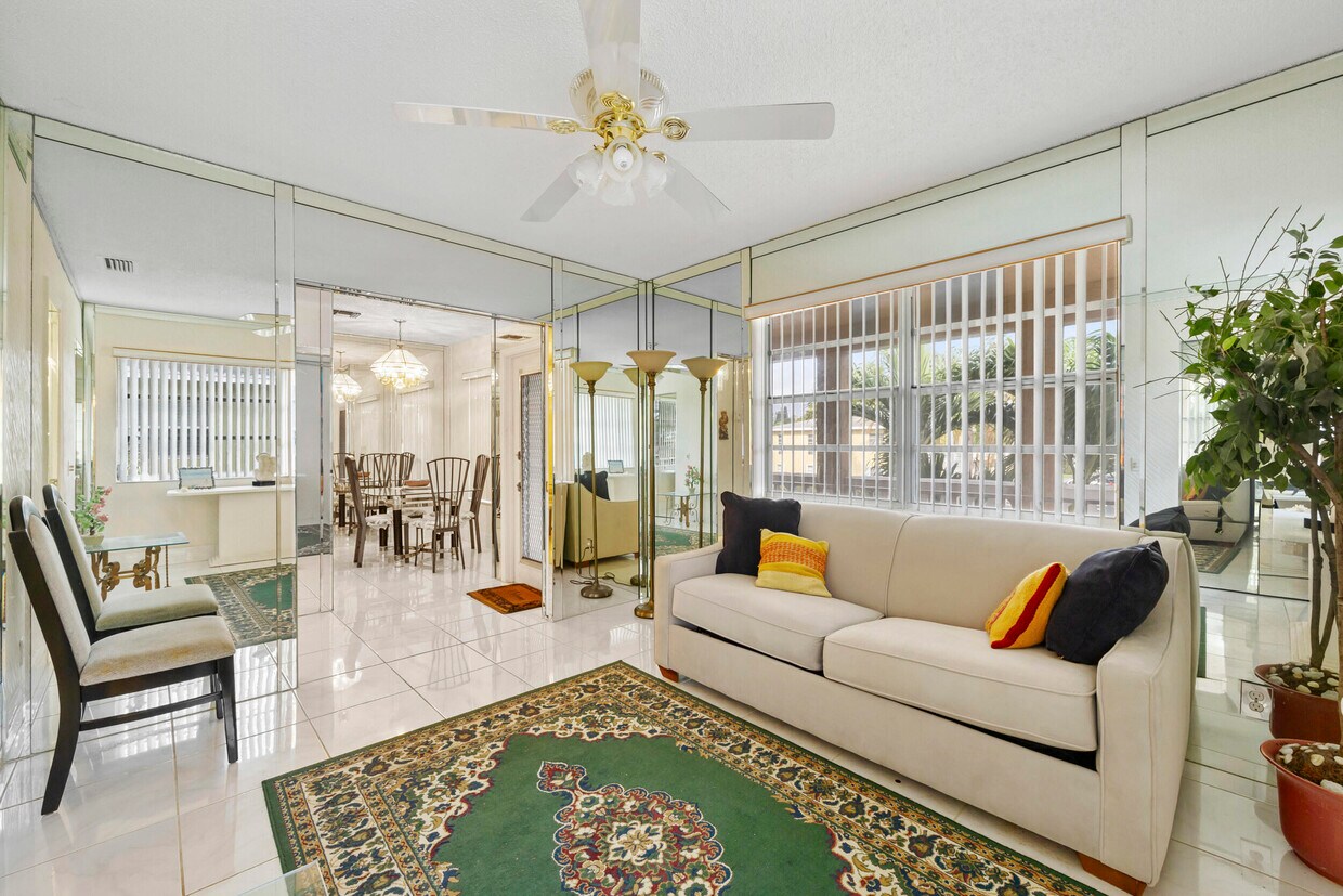 Foto principal - 2530 Black Olive Blvd