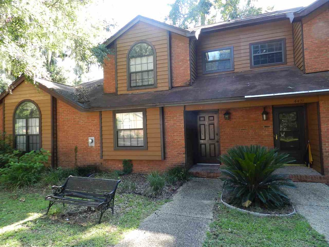 4423 Stratfordshire Ct, Tallahassee, FL 32309 House Rental in