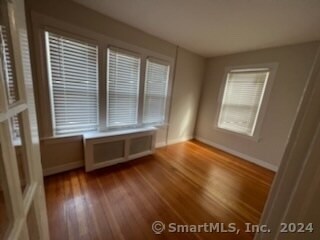 Foto del edificio - 35 Scofield Ave