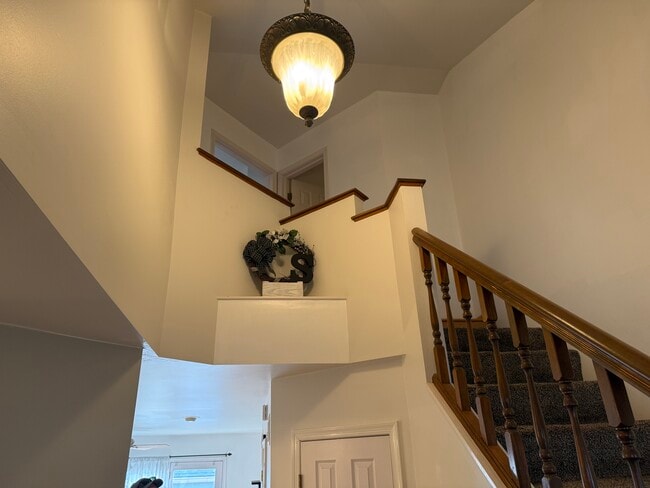 Building Photo - 5430 Oxford Dr