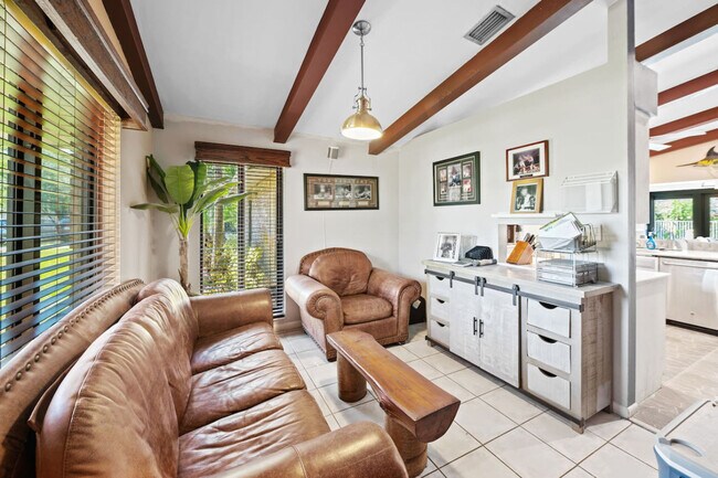 Foto del edificio - 4501 Briarcliff Ln