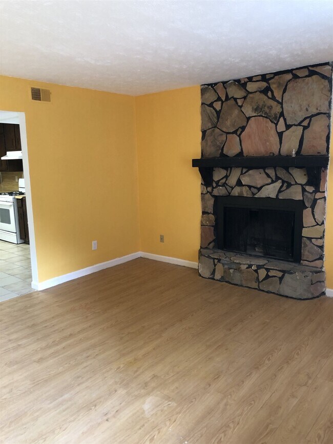 Foto del edificio - 1164 Oak Villas Ct NW