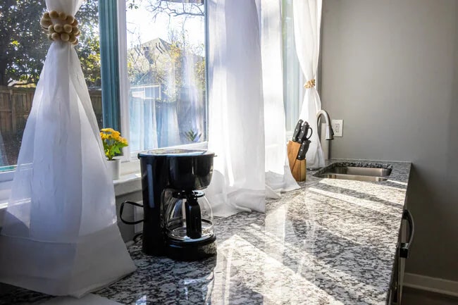 Photo - 4152 Baker St NE House