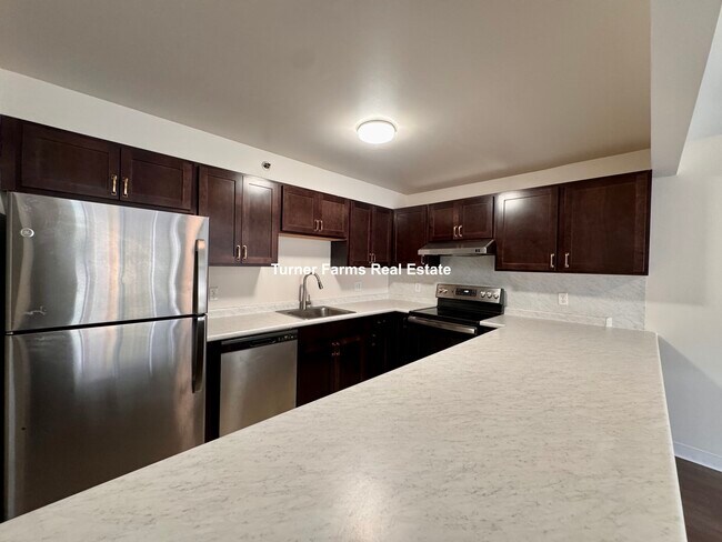 Foto del edificio - 693 Parker St