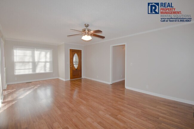 Foto del edificio - Amazing 3BR/2BA one-level M'boro home on 1+ acre, Siegel middle/high