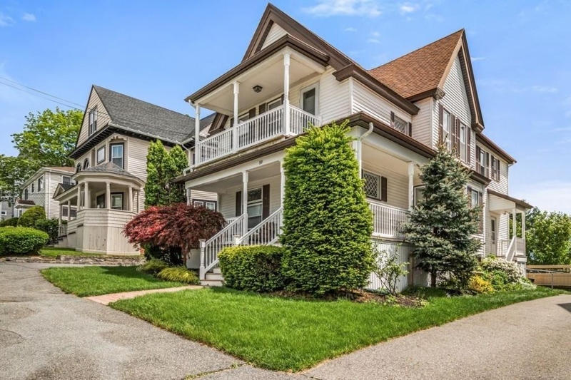 Primary Photo - 10 Watson Ave